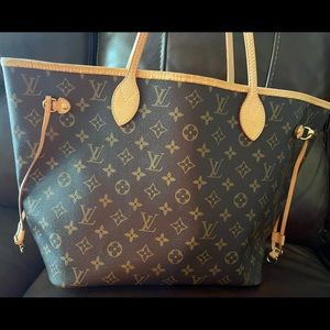 Authentic Louis Vuitton purse